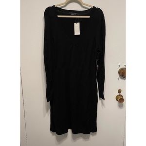 Women’s Sweater Dress Size XL Black BCBG New w Tags